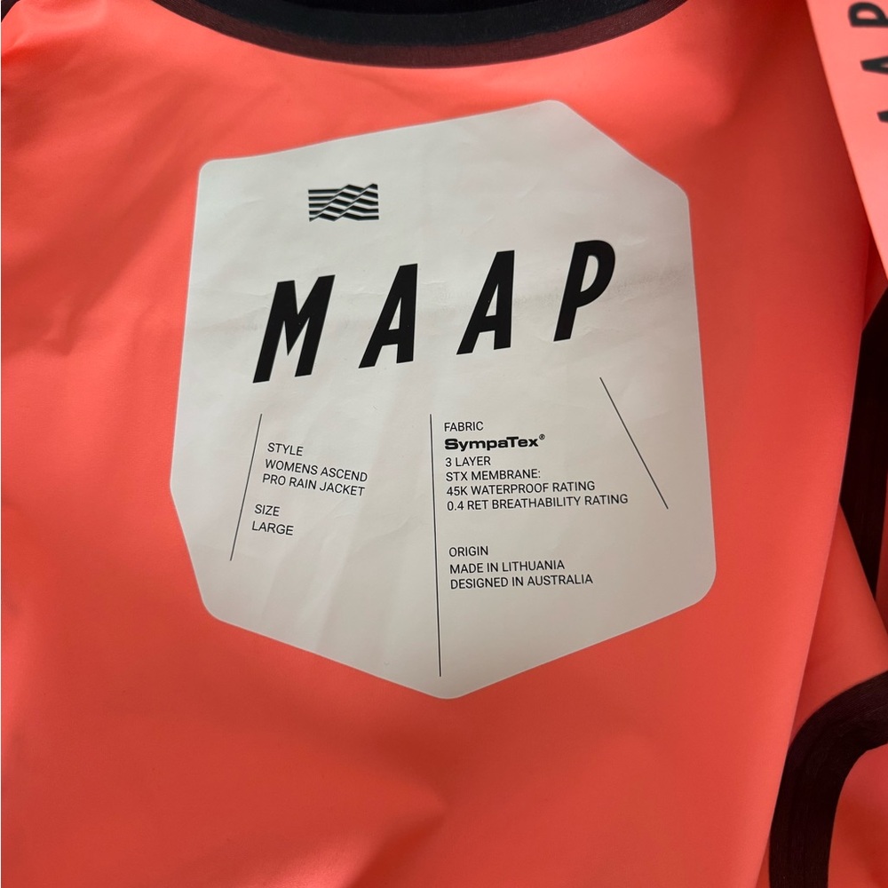 MAAP Ascend Pro Rain Jacket - Picture 3 of 3